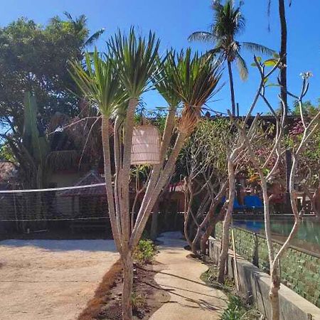 Paradesa Villa Τζίλι Τραγουανγκάν Εξωτερικό φωτογραφία
