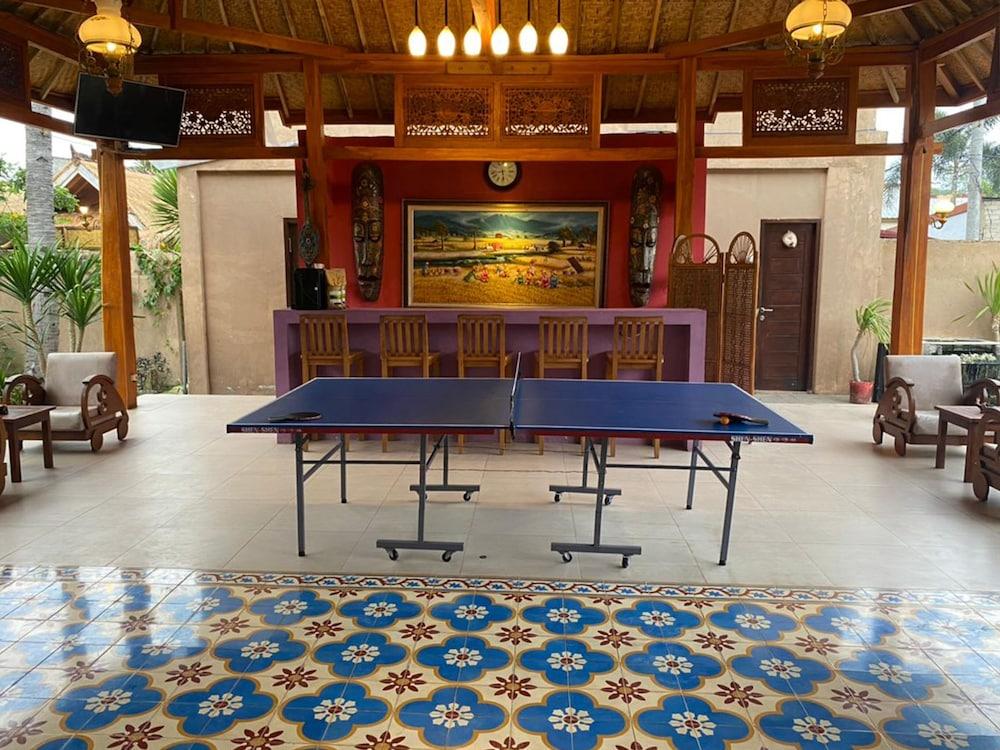 Paradesa Villa Τζίλι Τραγουανγκάν Εξωτερικό φωτογραφία