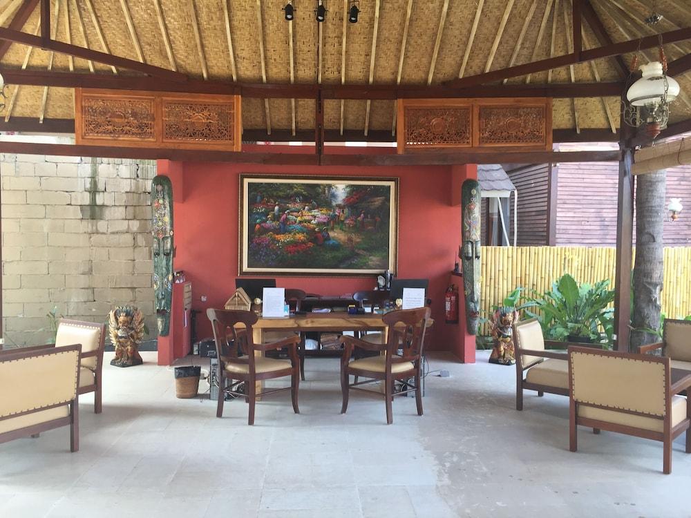 Paradesa Villa Τζίλι Τραγουανγκάν Εξωτερικό φωτογραφία